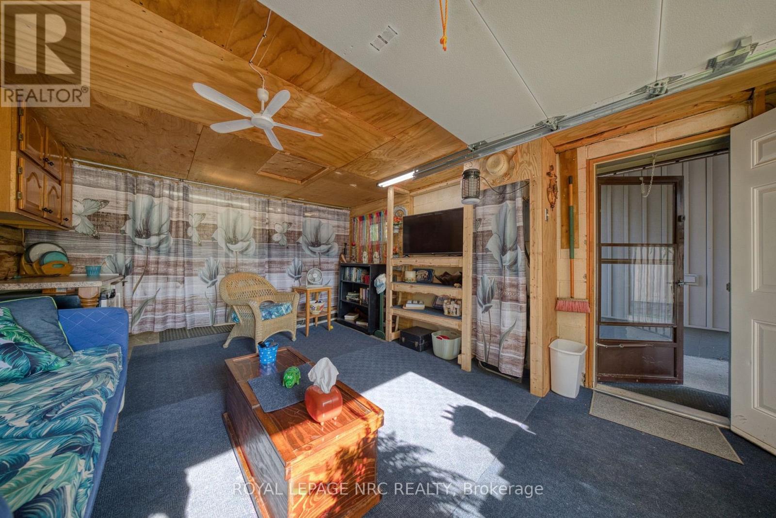 294 DAVIS STREET - 15