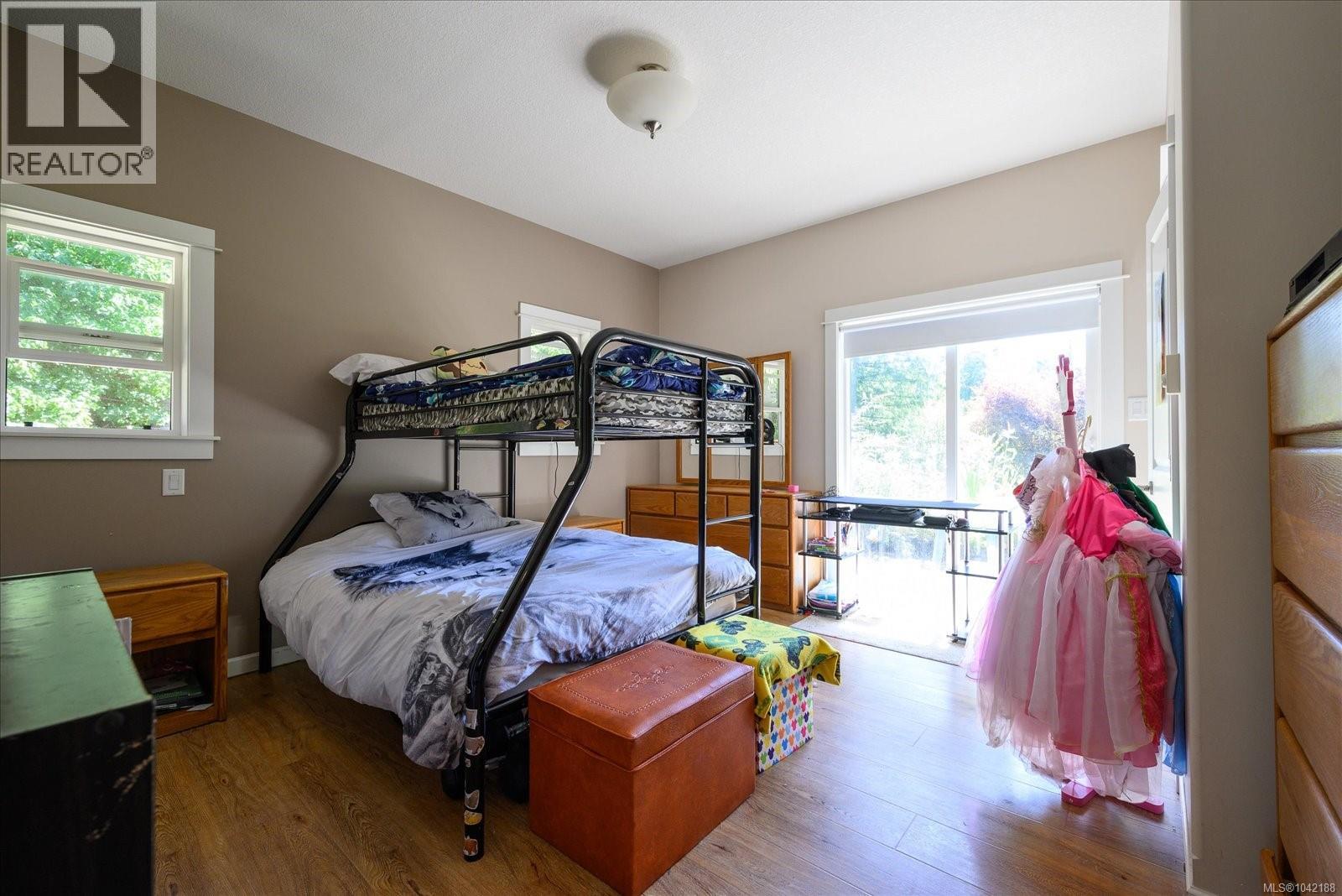 3171 Decourcy Dr - 24