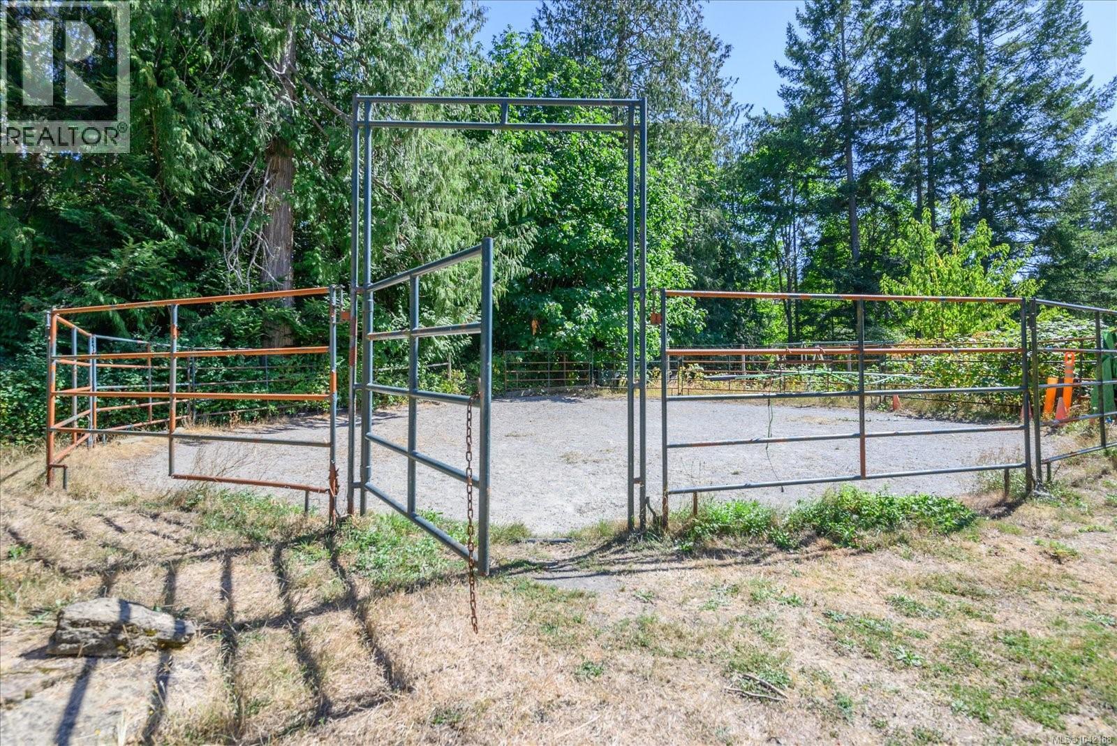 3171 Decourcy Dr - 32