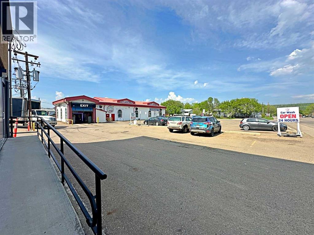 9902 Franklin Avenue, Fort McMurray