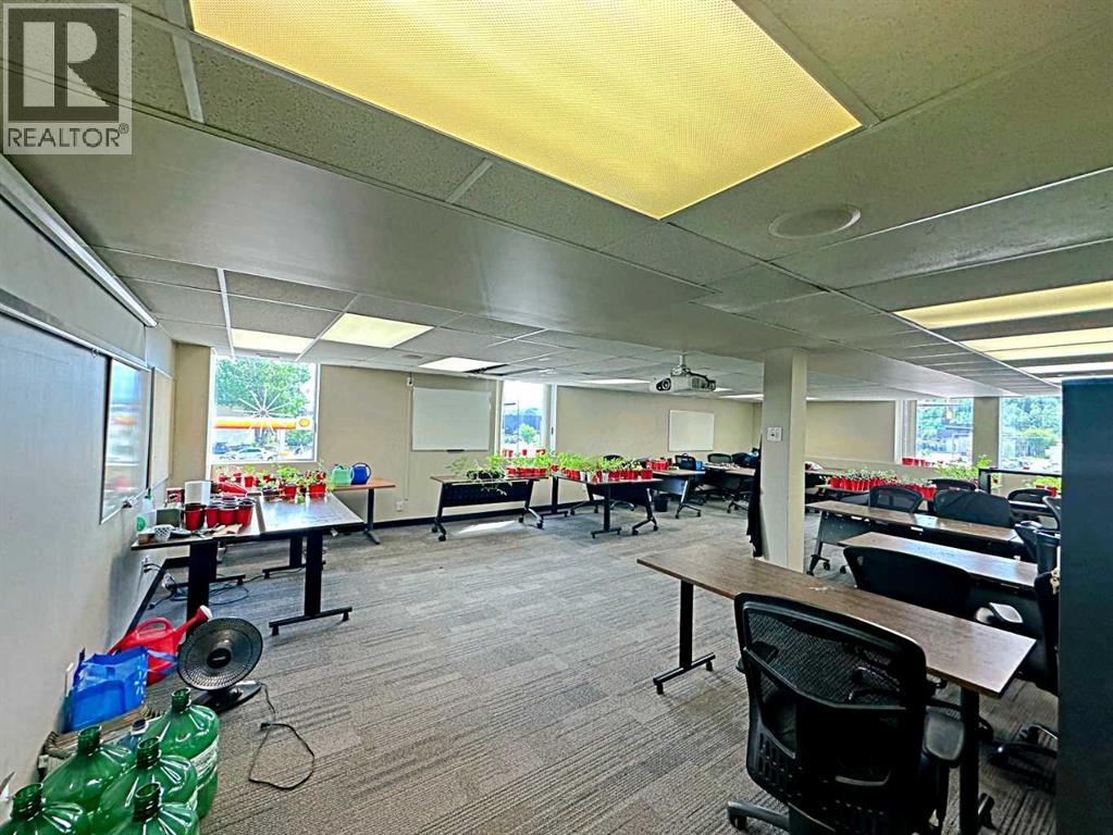 9902 Franklin Avenue, Fort McMurray
