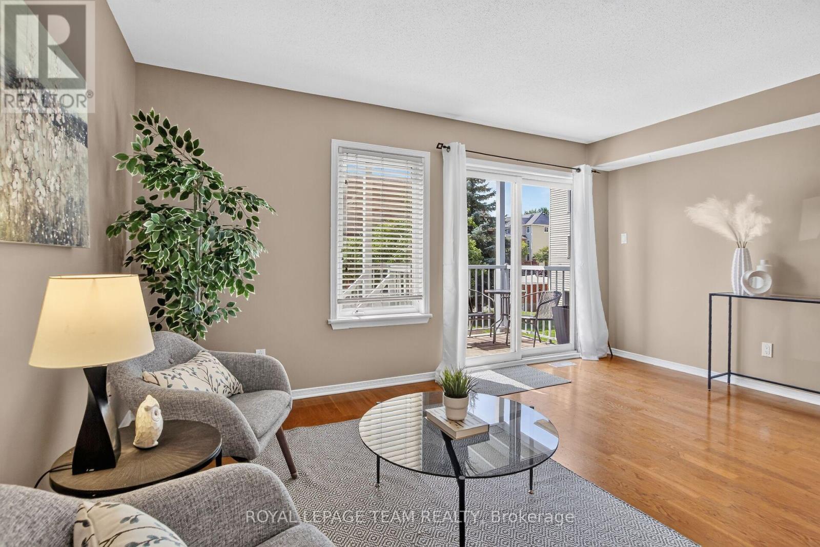 255 DEERCROFT AVENUE - Image 8