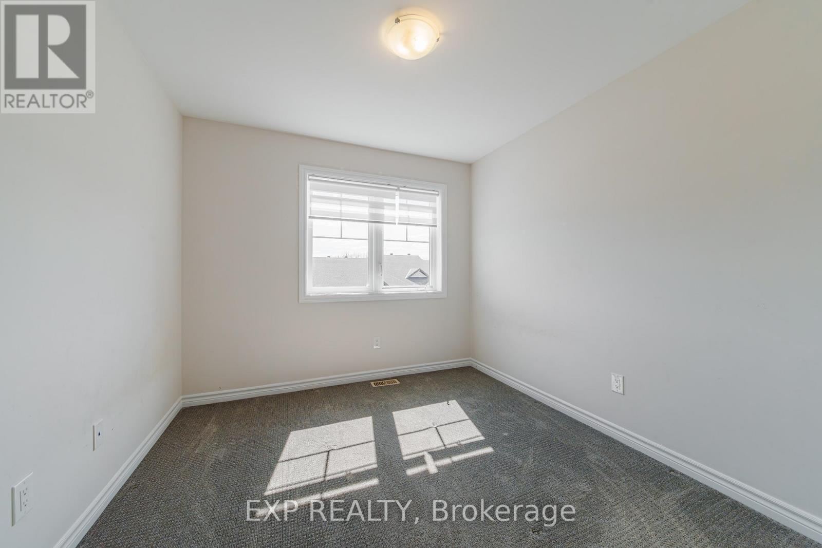 120 PATCHELL PLACE - 18