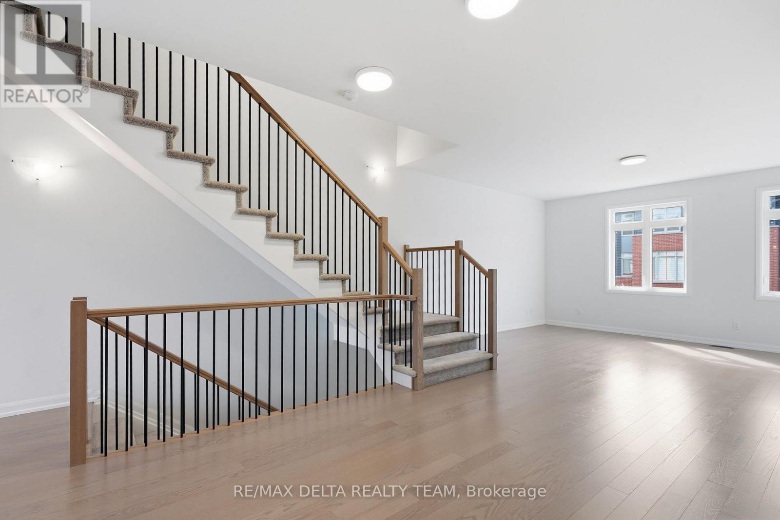 House for Rent in Ottawa – 561 HALO PRIVATE, Ottawa – By Peter Sagos - Image 19