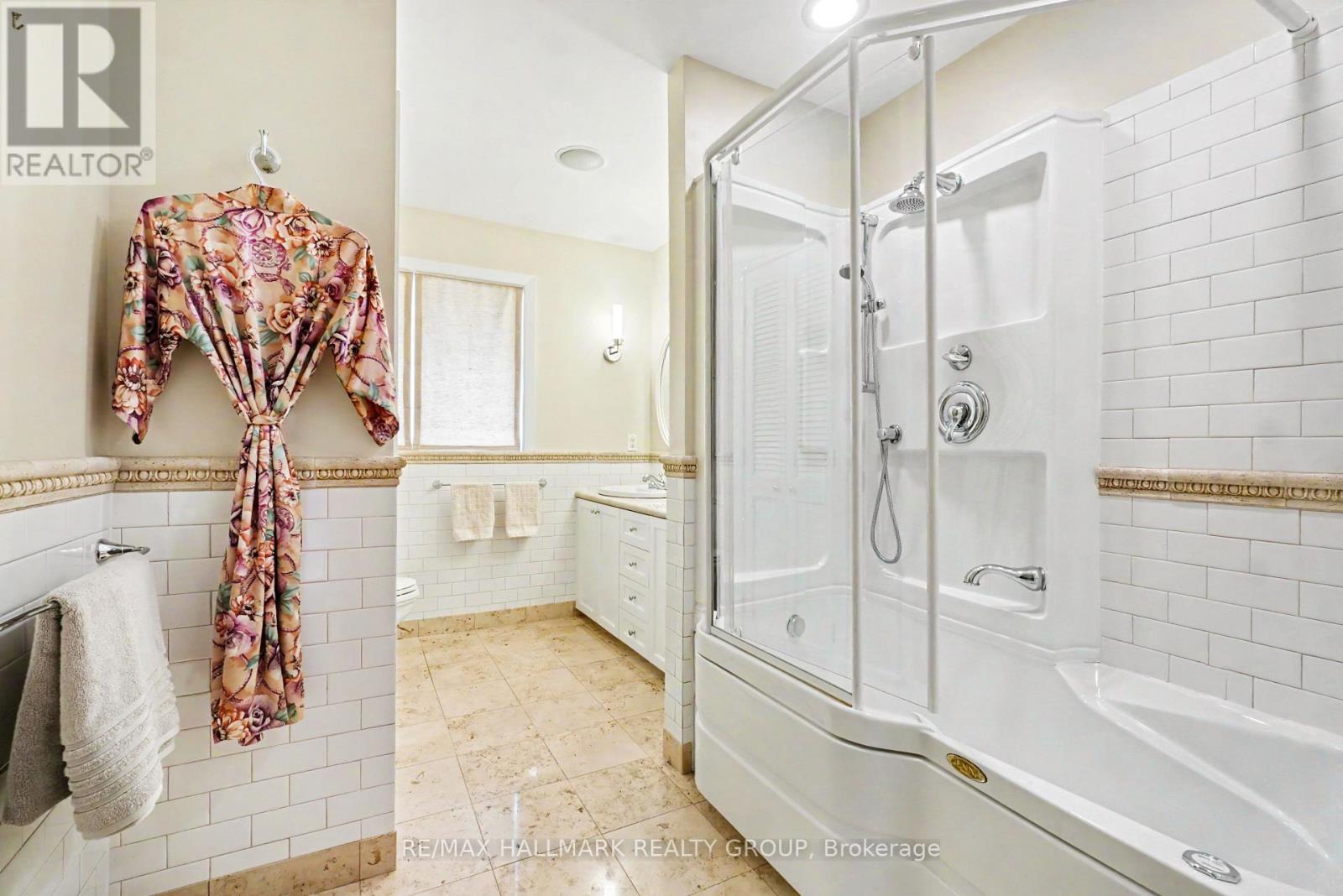 2009 KILLARNEY DRIVE - 11