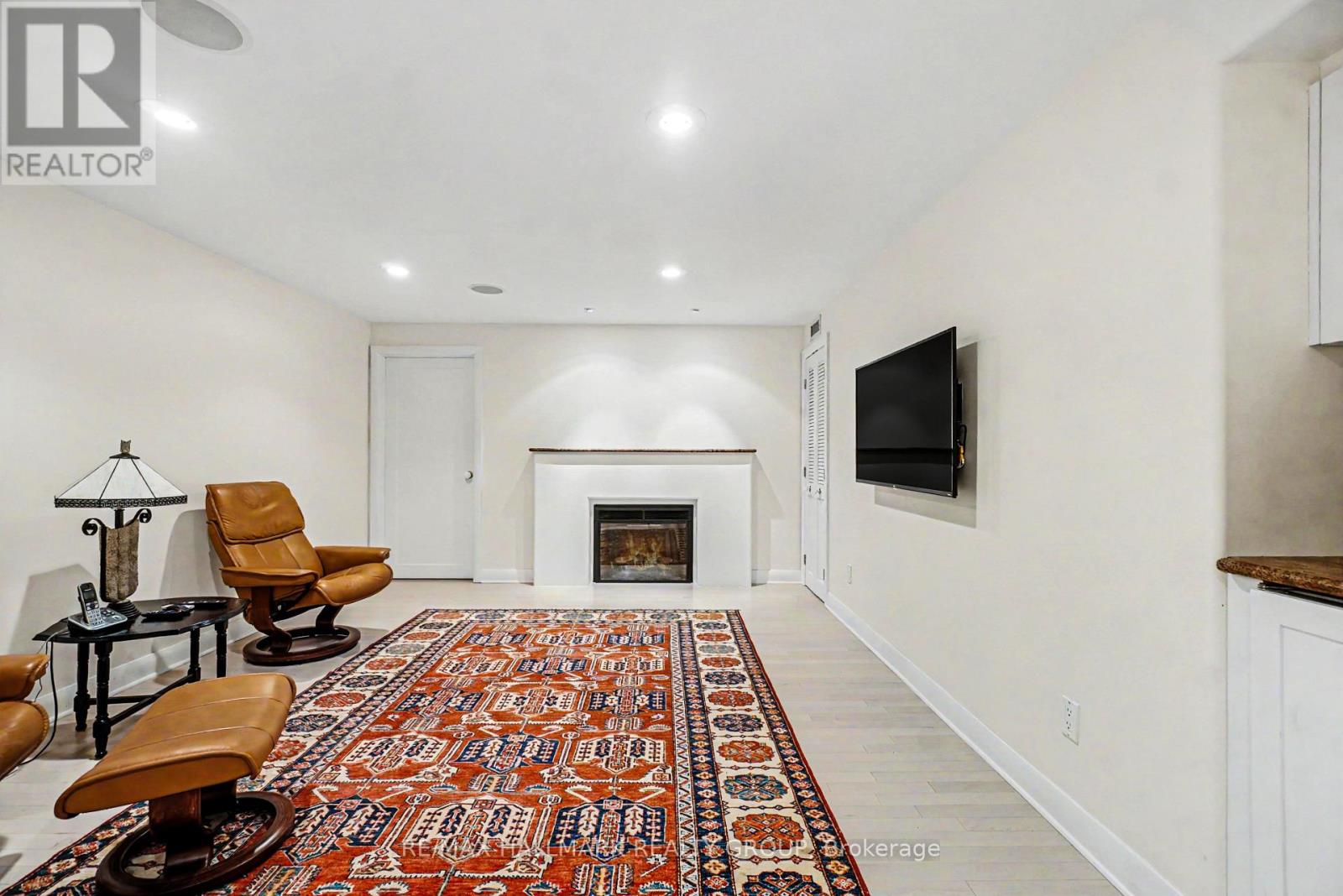 2009 KILLARNEY DRIVE - 21