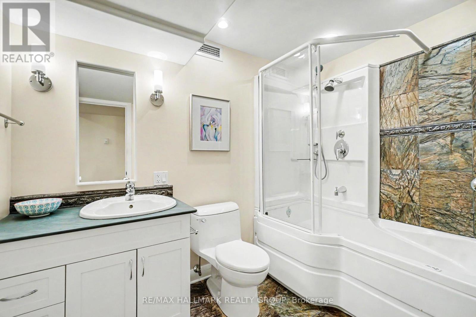 2009 KILLARNEY DRIVE - 25