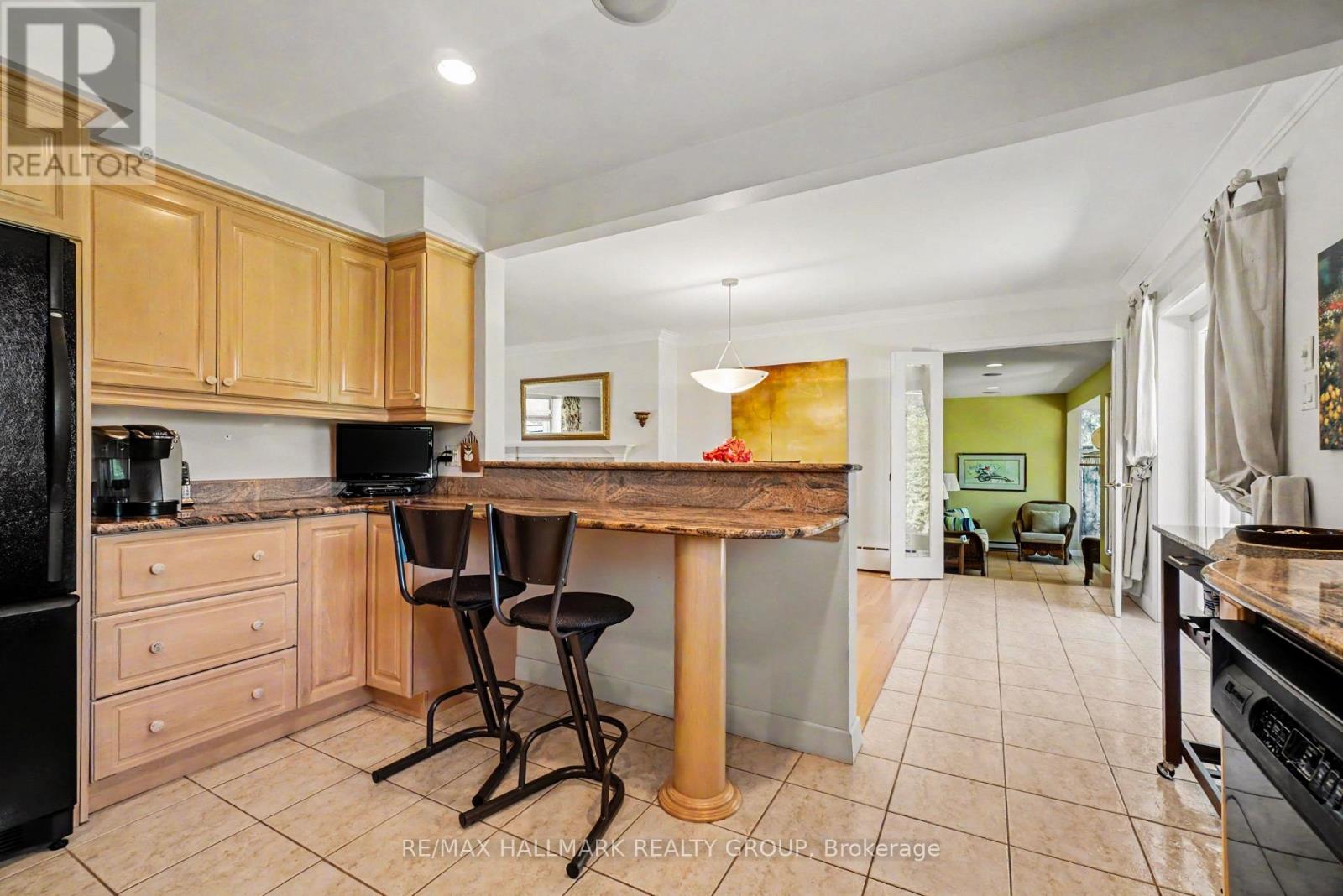 2009 KILLARNEY DRIVE - 7