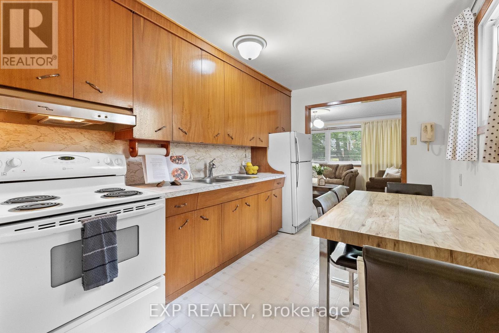 91 DOVER ROAD - 7