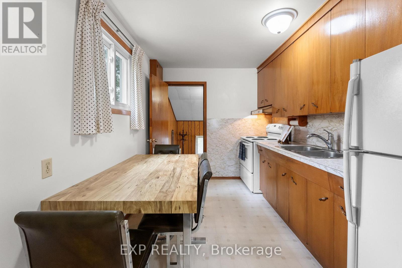 91 DOVER ROAD - 9