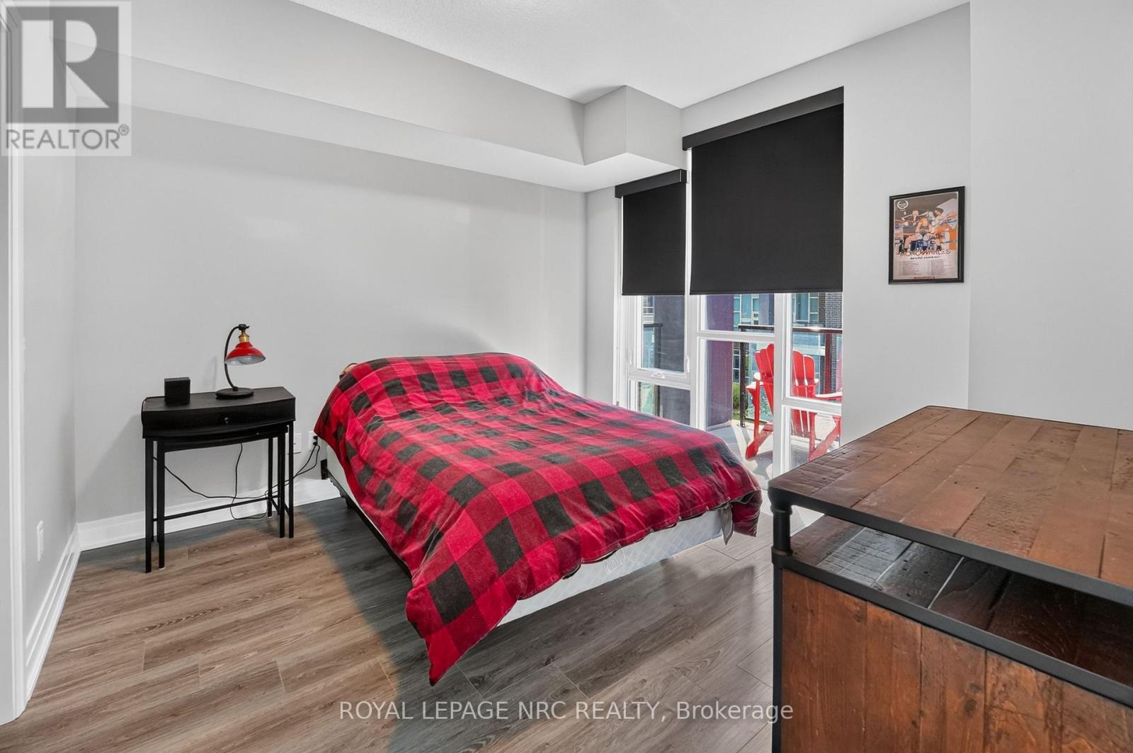 #232 16 CONCORD PLACE - 12