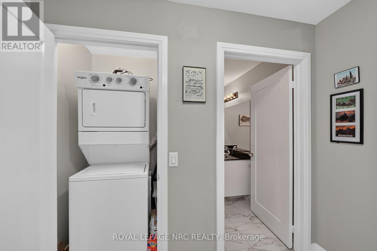 #232 16 CONCORD PLACE - 16