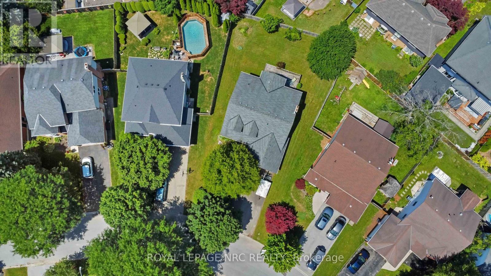 23 WOODSIDE SQUARE - 36