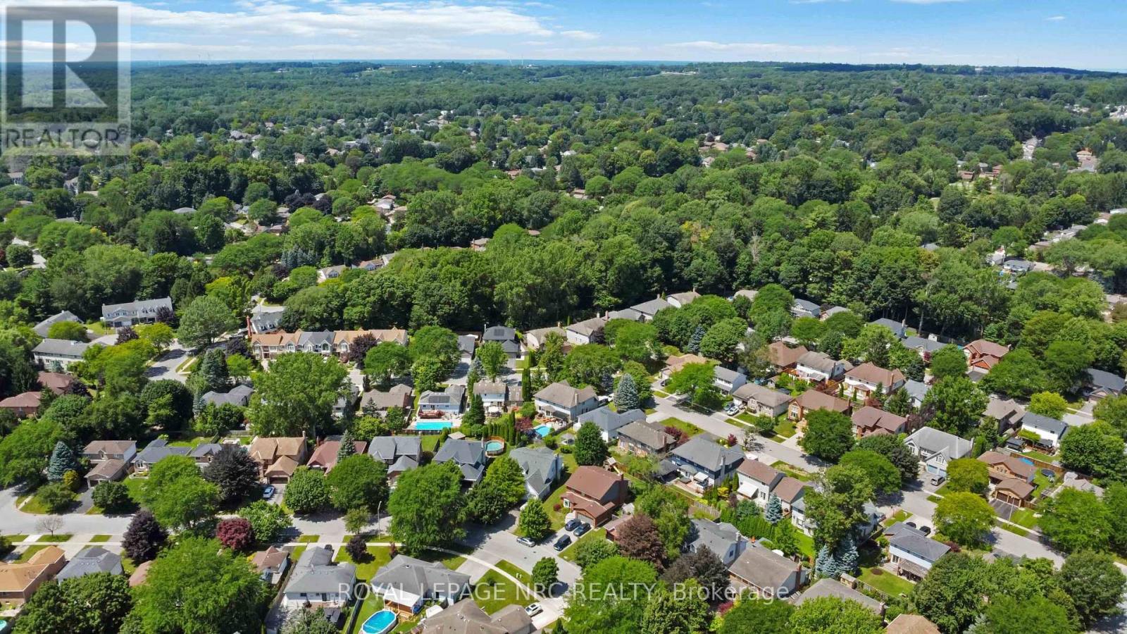 23 WOODSIDE SQUARE - 46