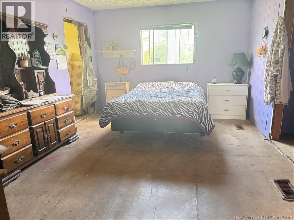 120 Churchland - 12