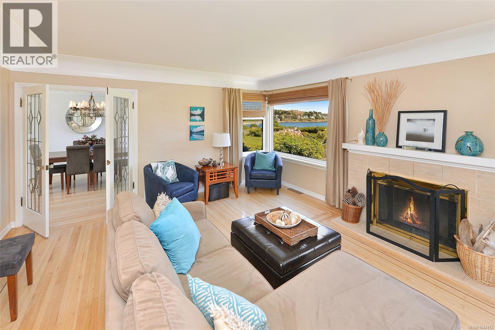 218 Beach Dr - 16