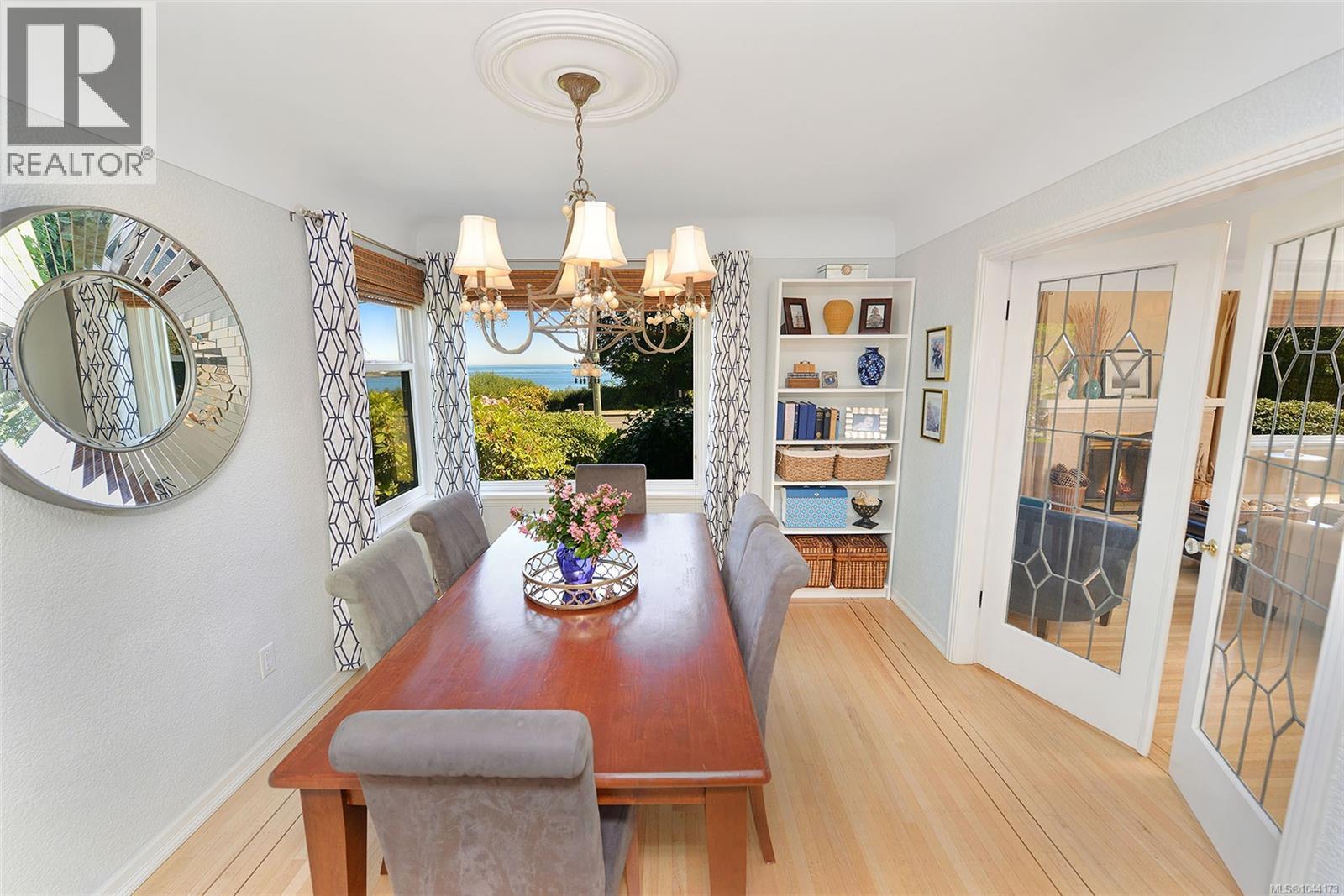 218 Beach Dr - 21