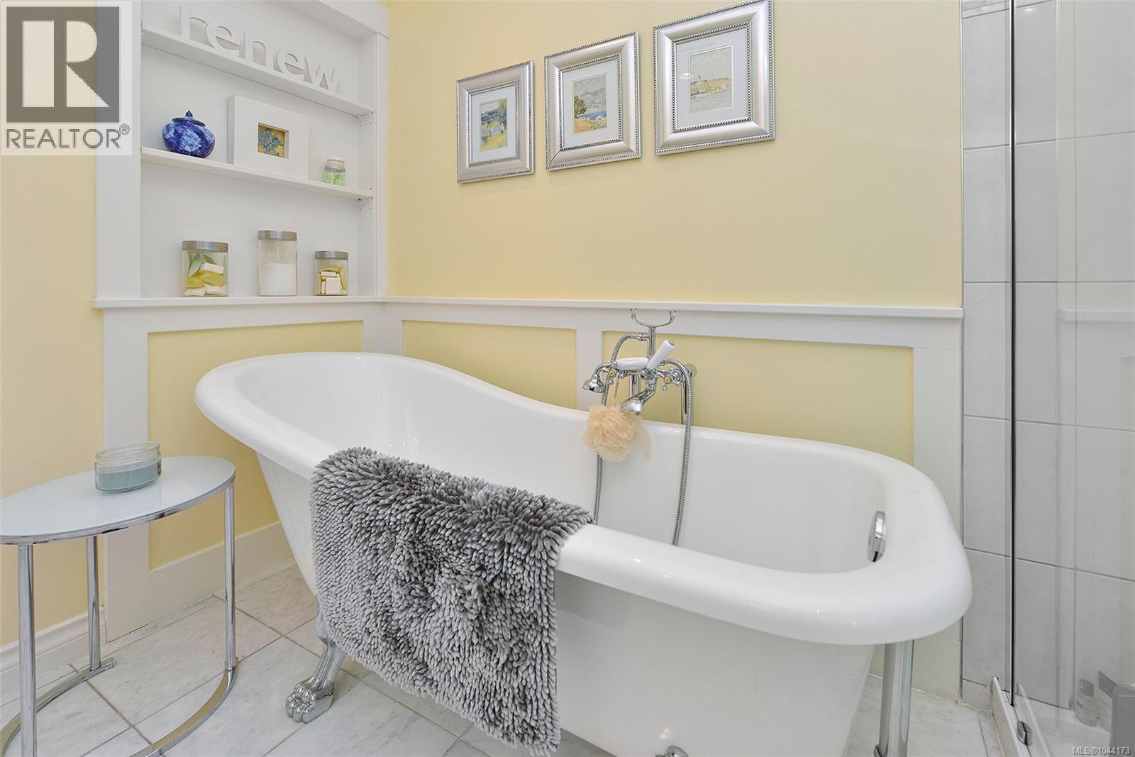 218 Beach Dr - 42