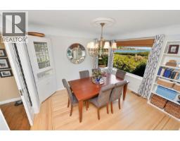 218 Beach Dr, Oak Bay, BC V8S2M1 Photo 22