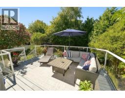 218 Beach Dr, Oak Bay, BC V8S2M1 Photo 29