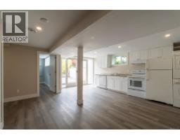 218 Beach Dr, Oak Bay, BC V8S2M1 Photo 47