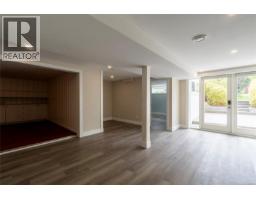 218 Beach Dr, Oak Bay, BC V8S2M1 Photo 52