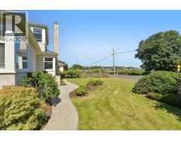 218 Beach Dr, Oak Bay, BC V8S2M1 Photo 69
