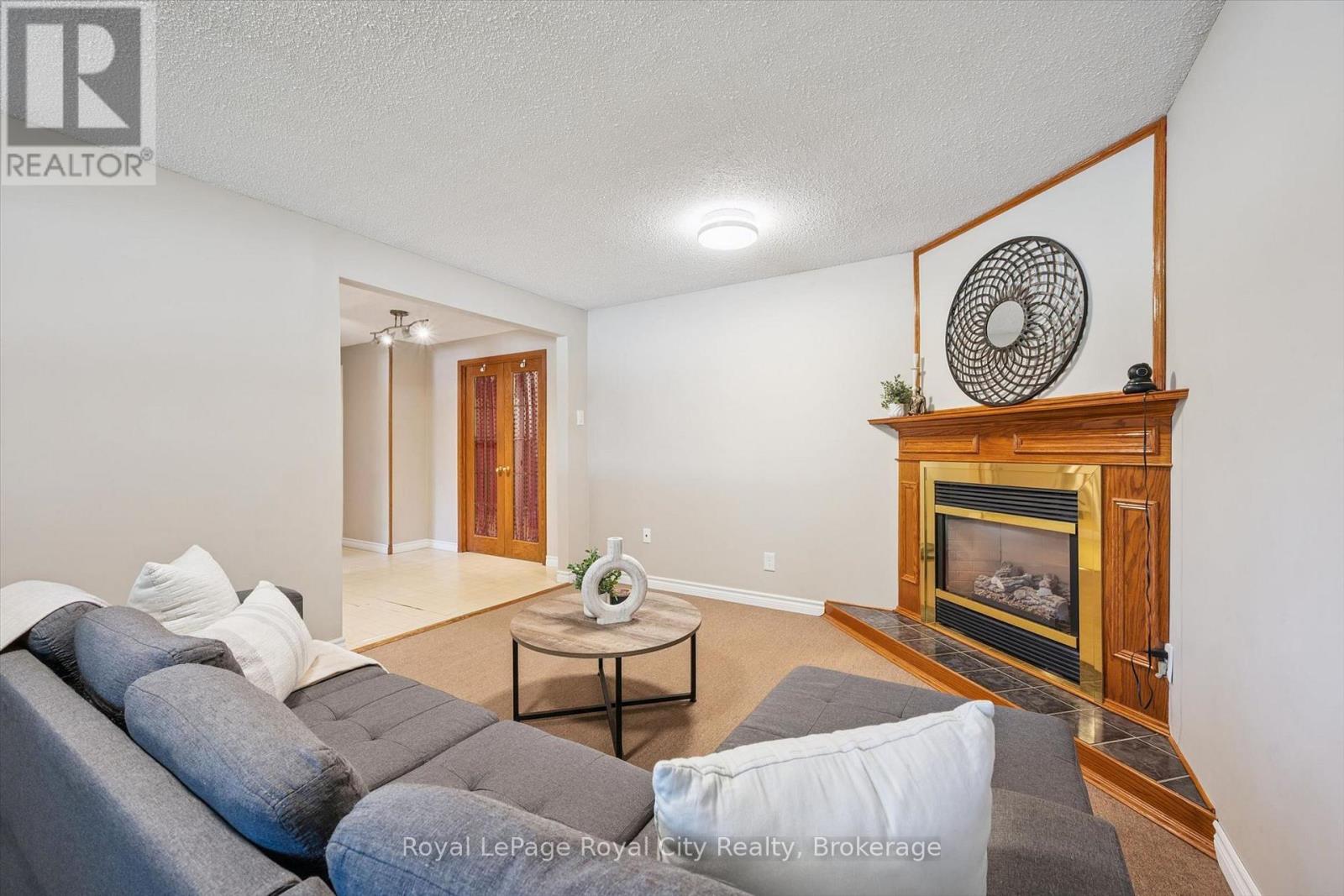 181 HARVARD ROAD - 26