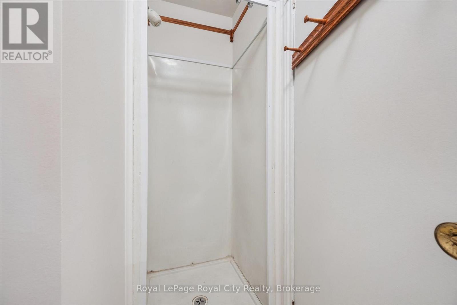 181 HARVARD ROAD - 31
