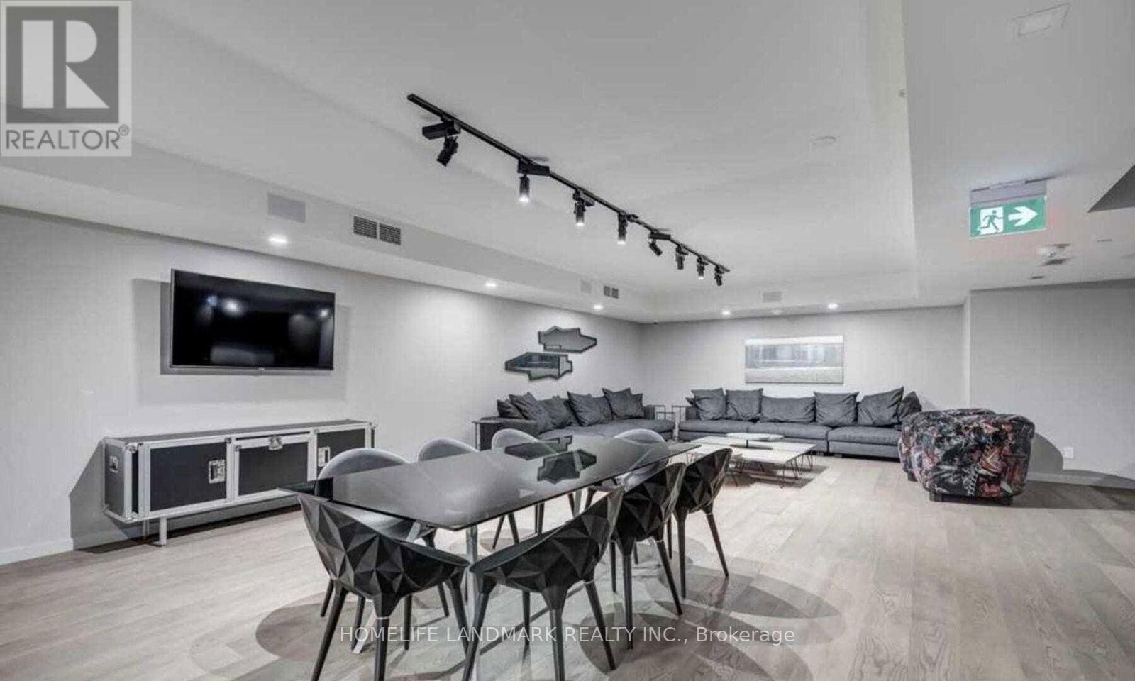 Thumbnail 19