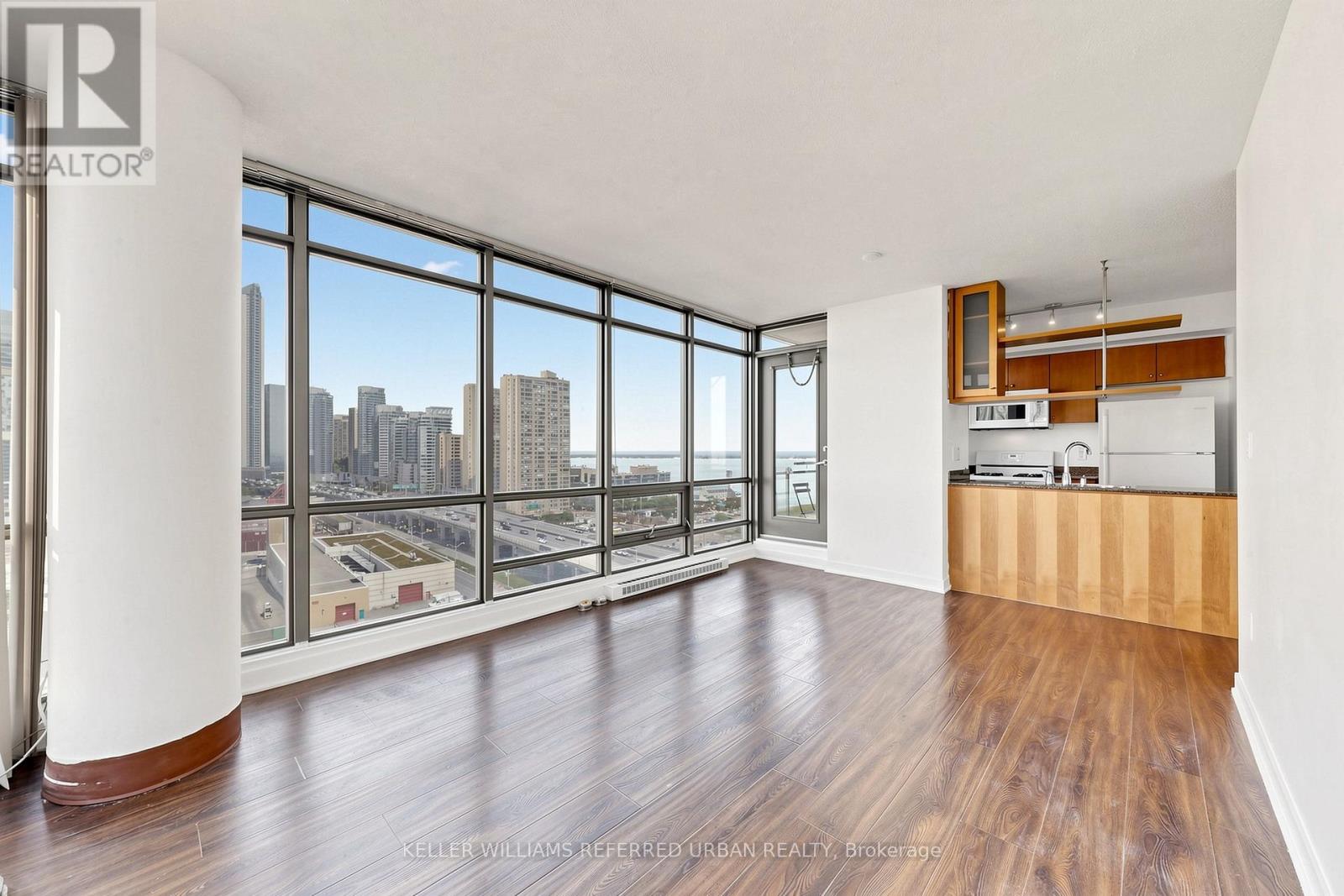 #1610 5 MARINER TERRACE - 12
