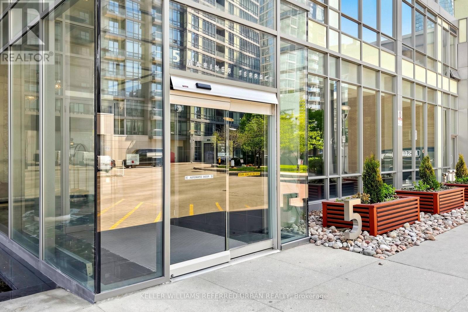 #1610 5 MARINER TERRACE - 4
