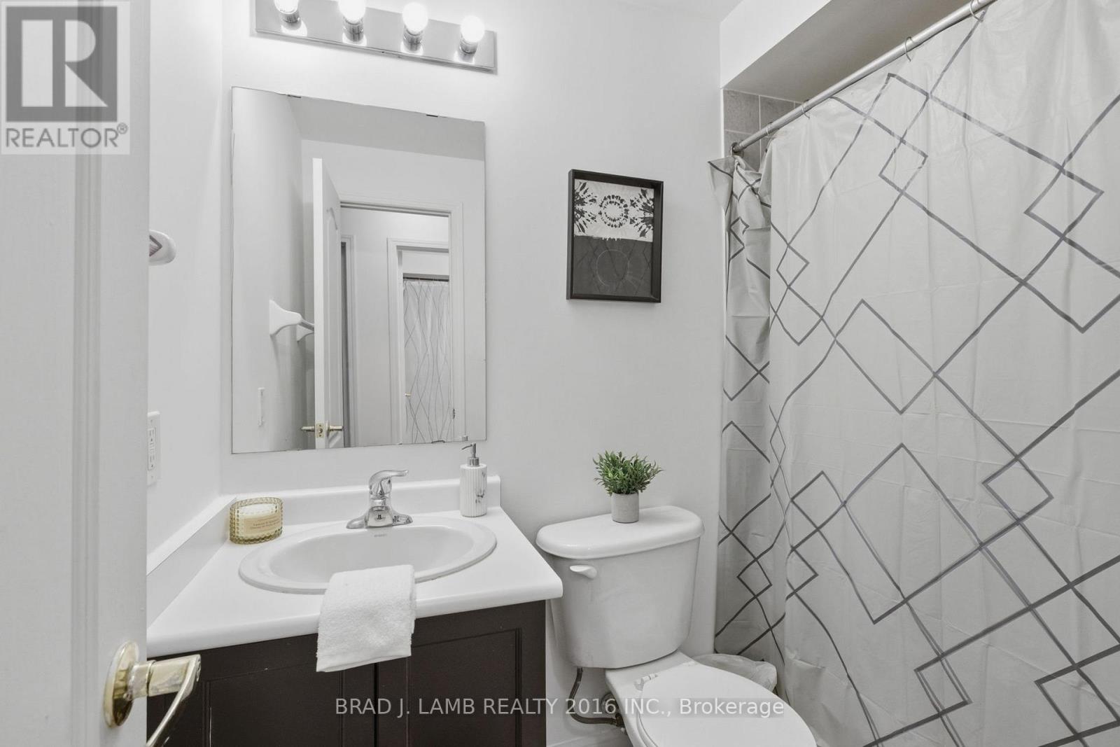 #29 80 CARR STREET - 14