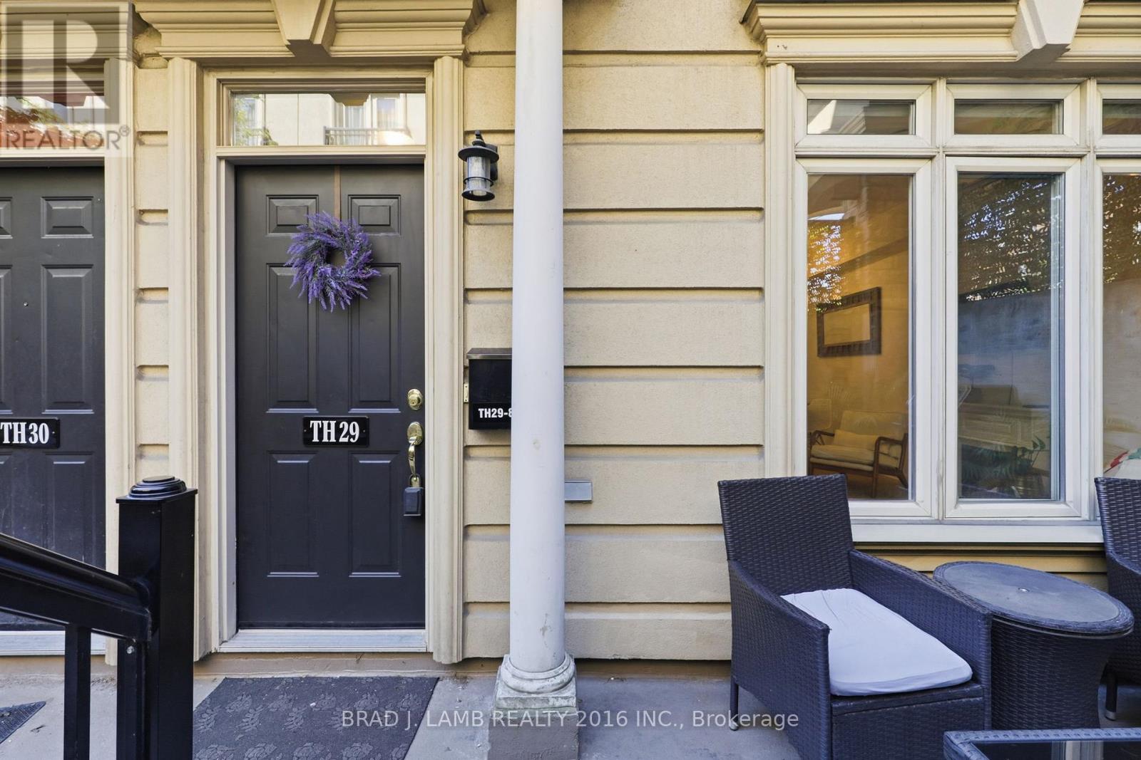 #29 80 CARR STREET - 18