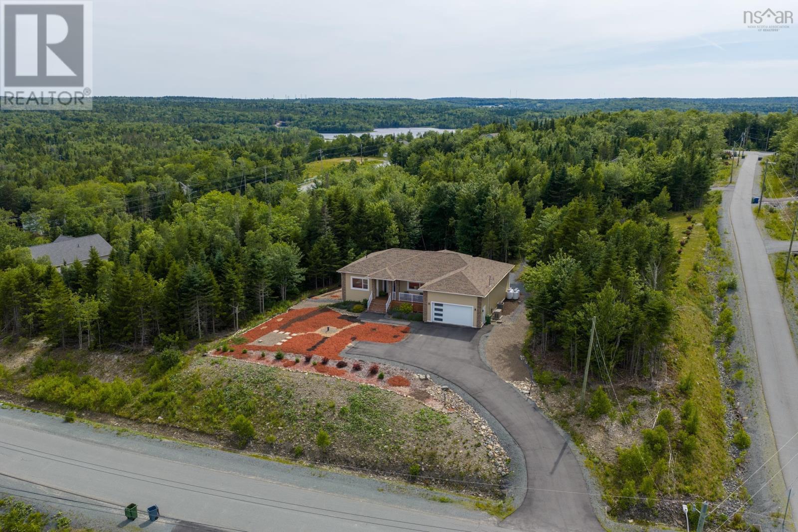 Property 4 of 49 of 156 Magenta Drive