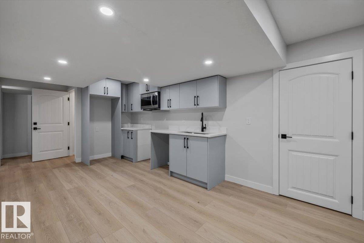 13118 208A ST NW - 32