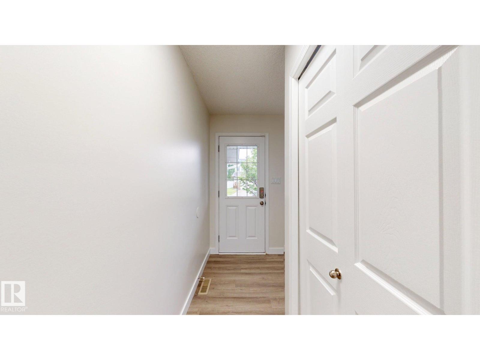 1150 37B AV NW - Image 11