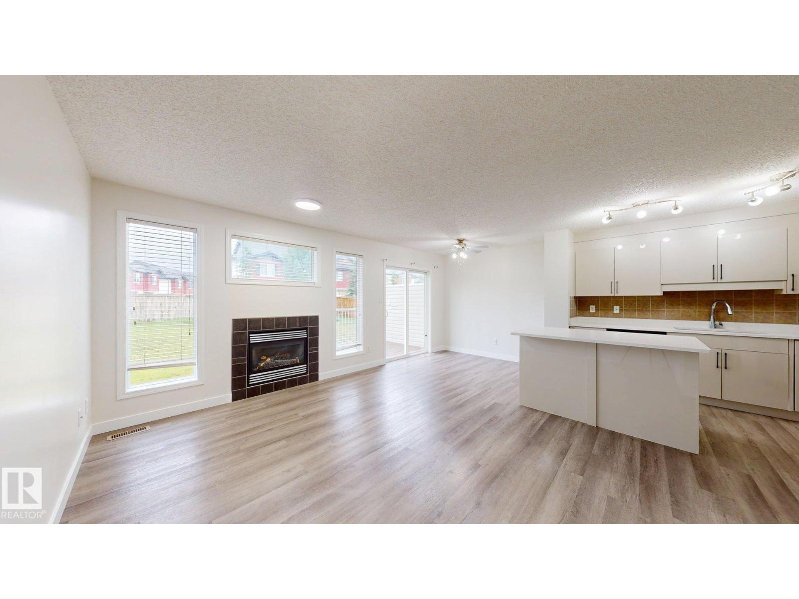 1150 37B AV NW - 16
