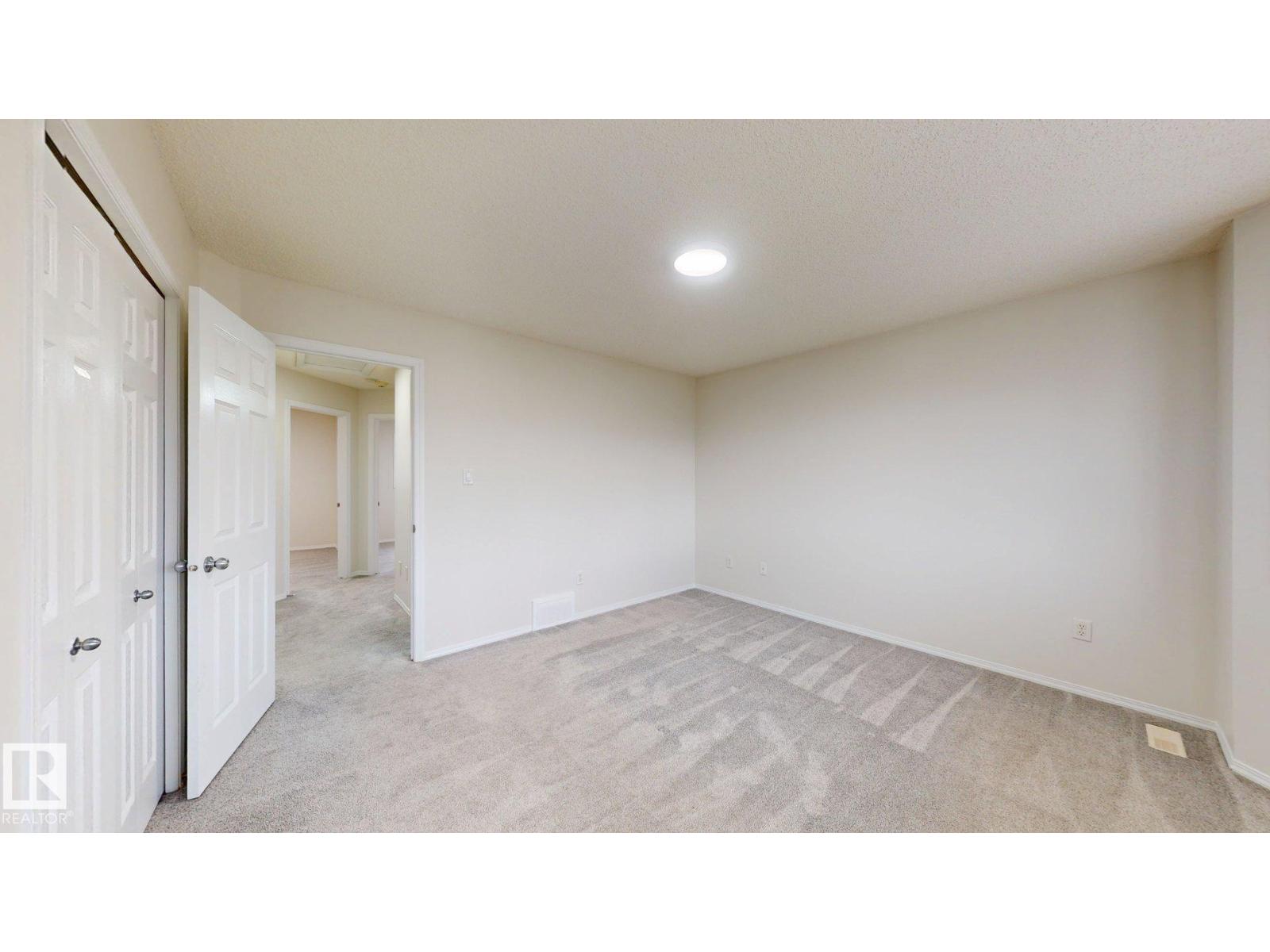 1150 37B AV NW - 33