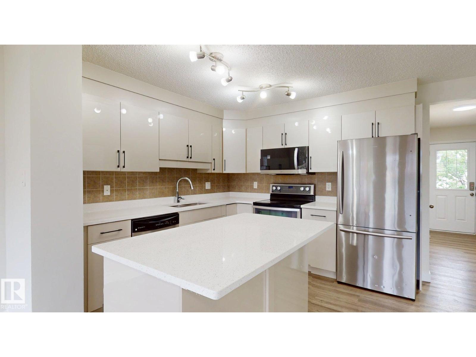 1150 37B AV NW, Tamarack, Edmonton photo 5