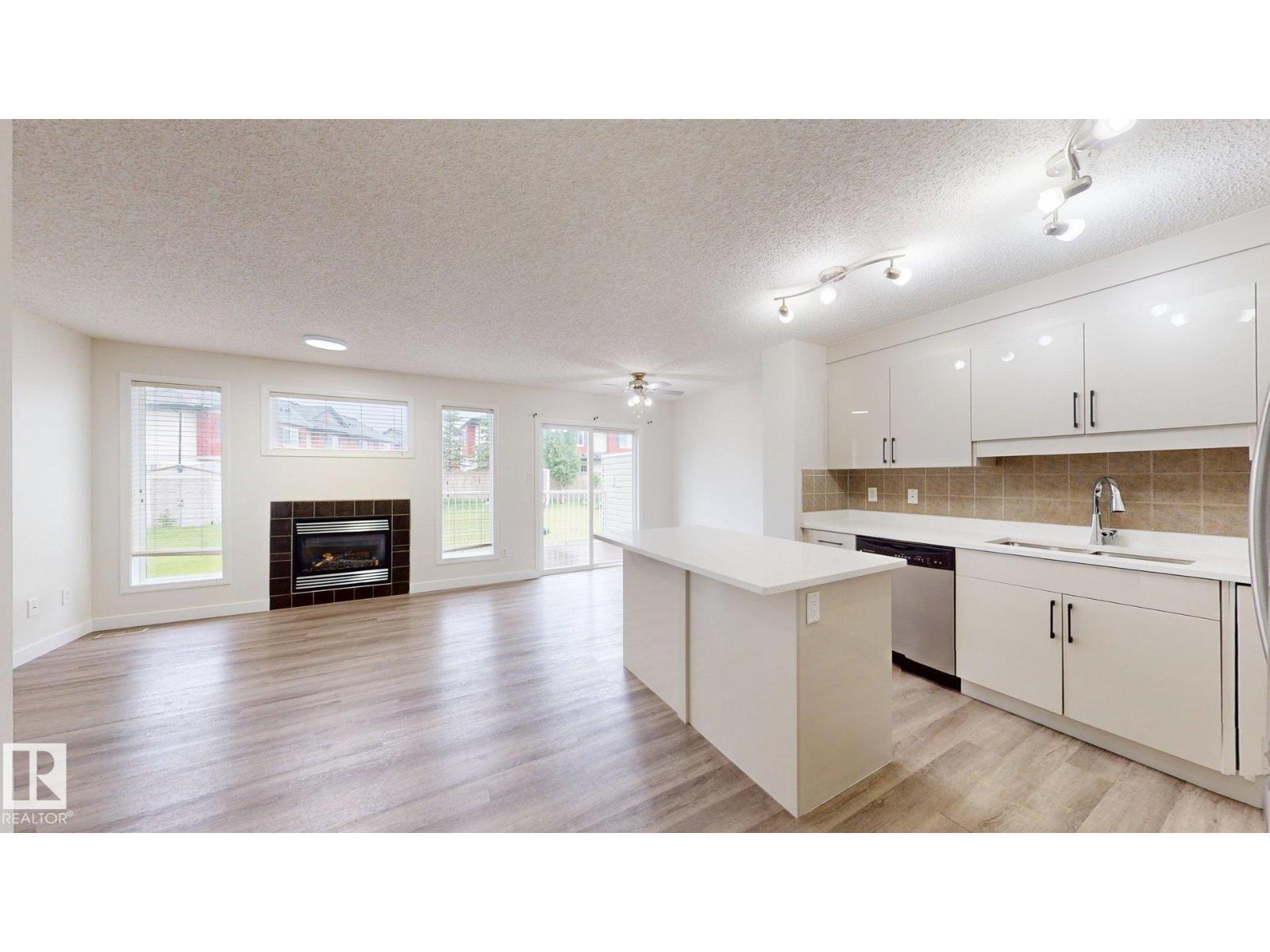 1150 37B AV NW - 9