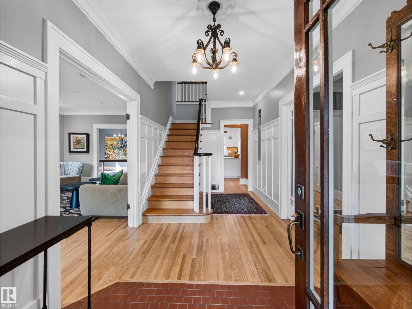 11108 64 ST NW - 3