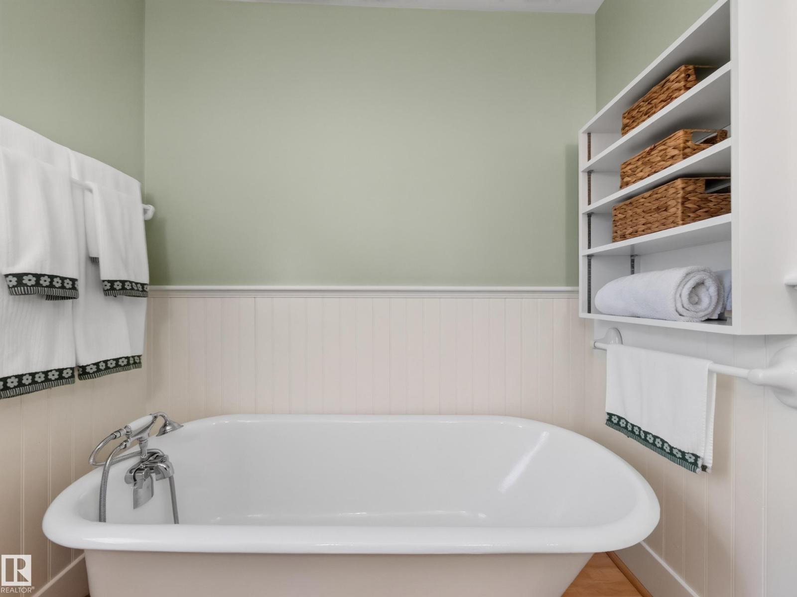 11108 64 ST NW - Image 30