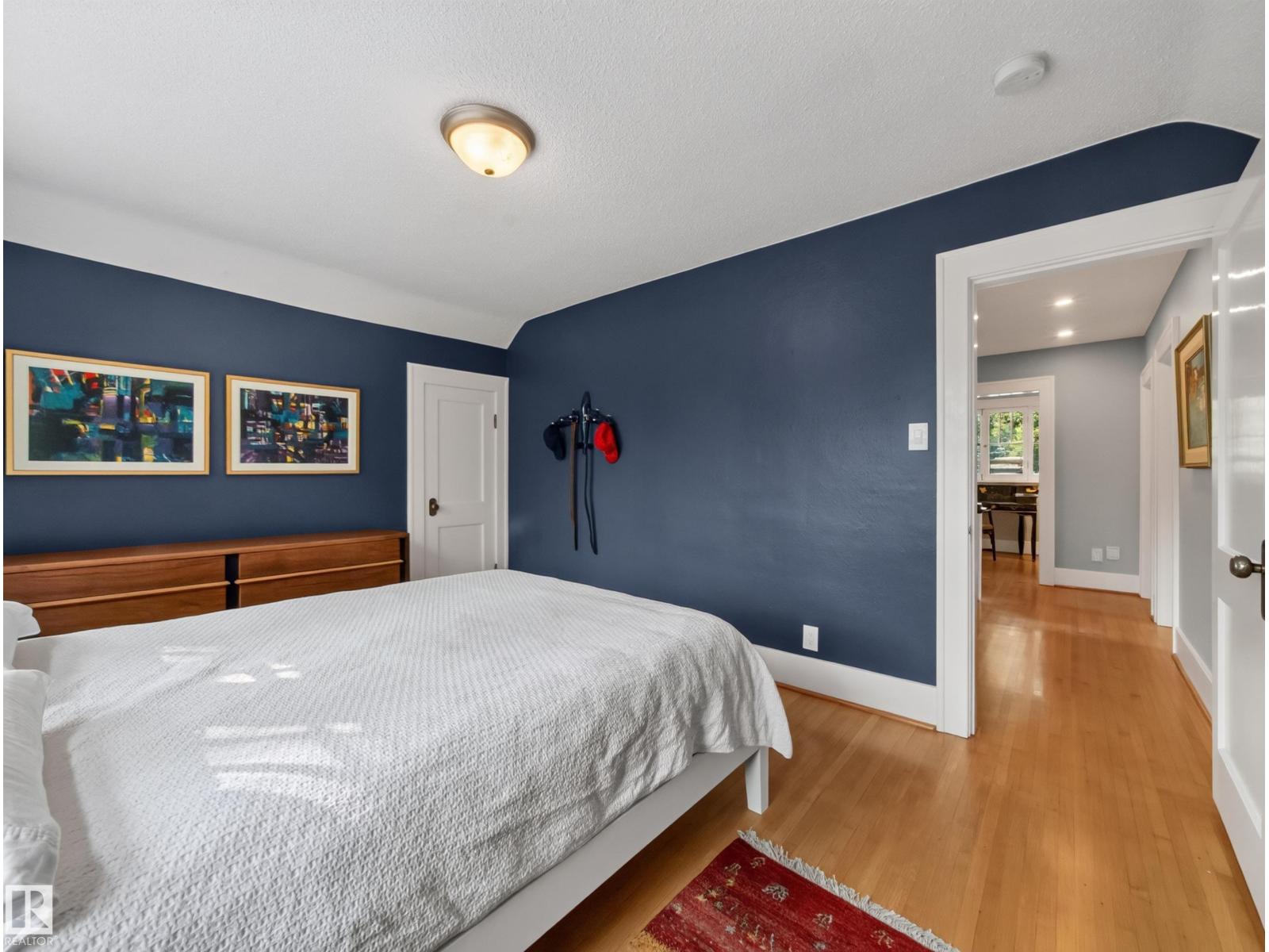 11108 64 ST NW - Image 35