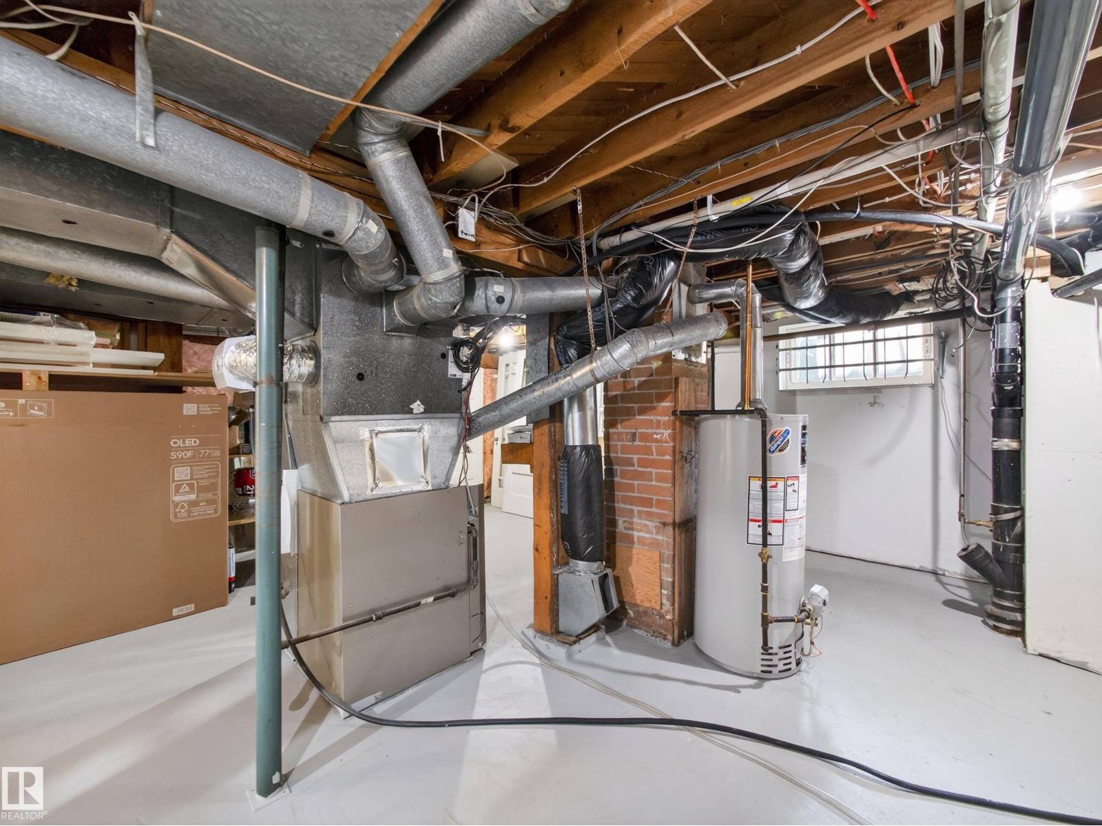 11108 64 ST NW - Image 41