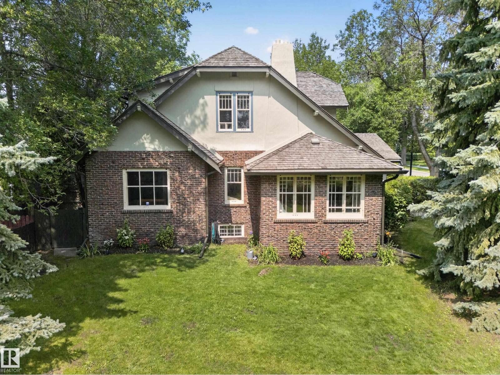 11108 64 ST NW - Image 52