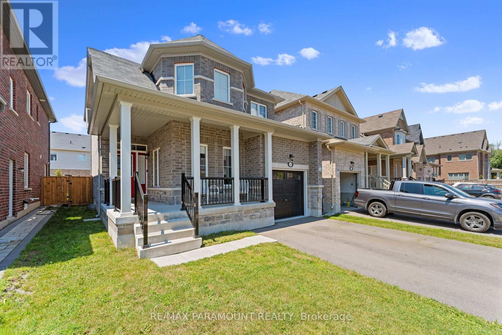 18 TAIT CRESCENT - 2