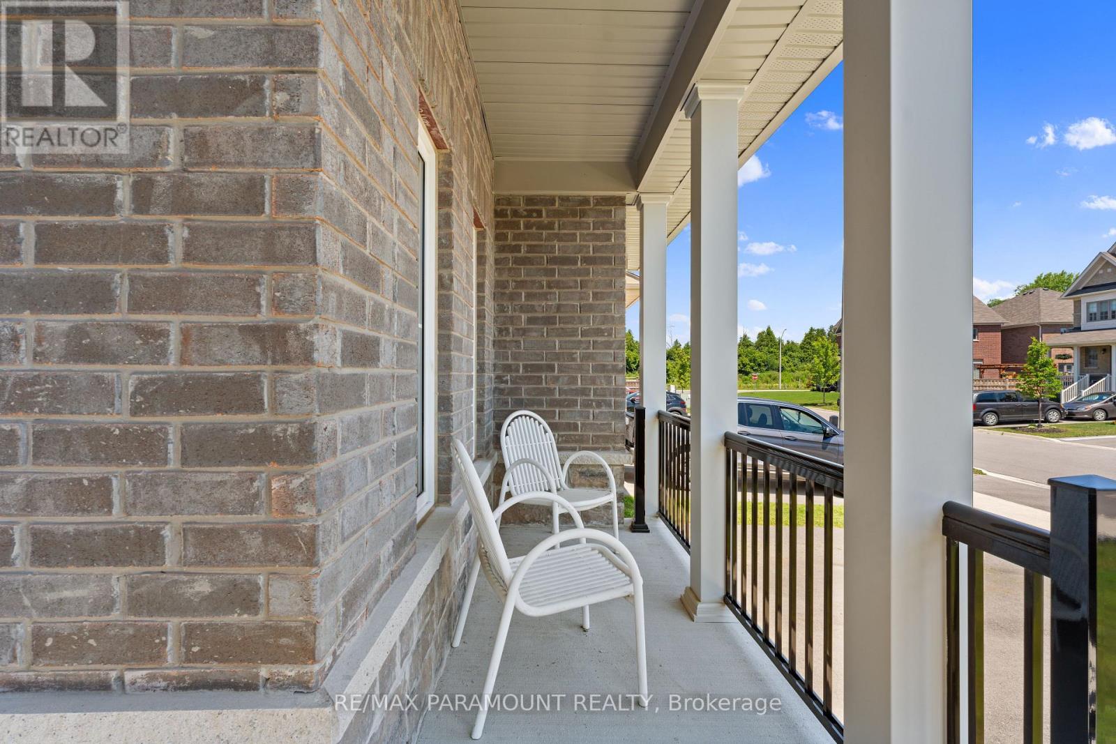 18 TAIT CRESCENT - 5