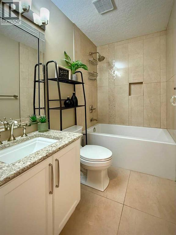 4612 94 Street - Image 46