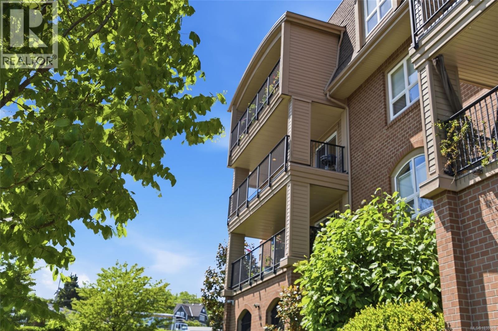 #304 104 Esplanade St - 43